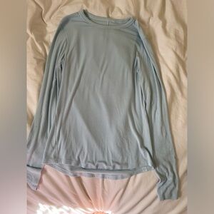 Lululemon Hold Tight Long Sleeve size 6 blue